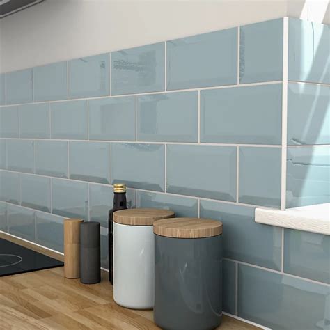 Trentie Blue Gloss Metro Ceramic Wall Tile, Pack of 40, (L)200mm (W ...