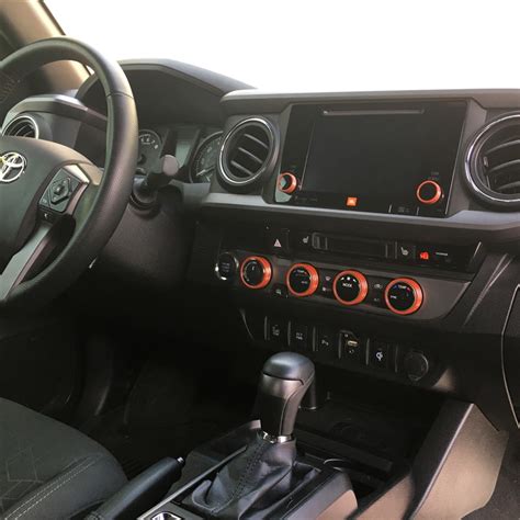 Toyota Tacoma 2016-Up Billet Interior Knob Kits | Auto Gear Direct