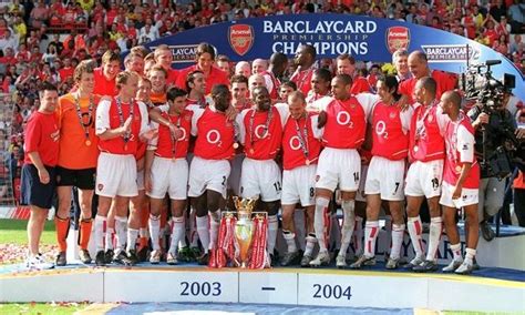 Can Arsenal play using the 'Invincibles formation' with the 2015/16 squad?