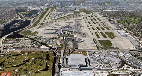 Miami International Airport V3 (KMIA)