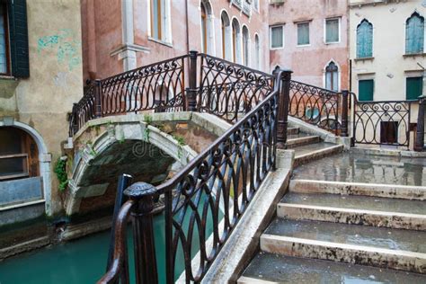 Typical Venetian bridge stock image. Image of handrail - 29213923