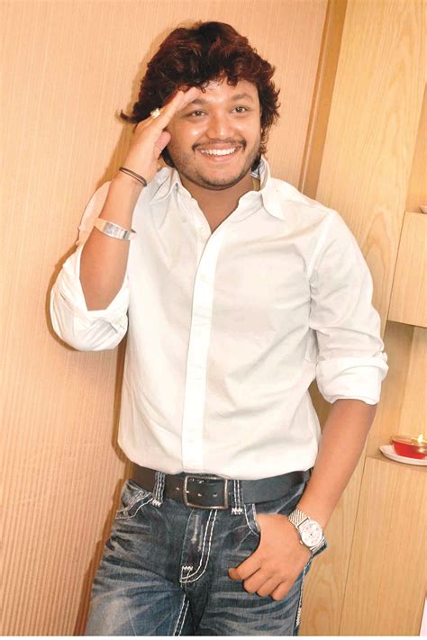 Golden Star Ganesh Photos, Pictures, Wallpapers,