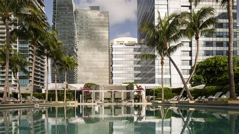 Miami Luxury Hotel | Downtown | Four Seasons Hotel Miami