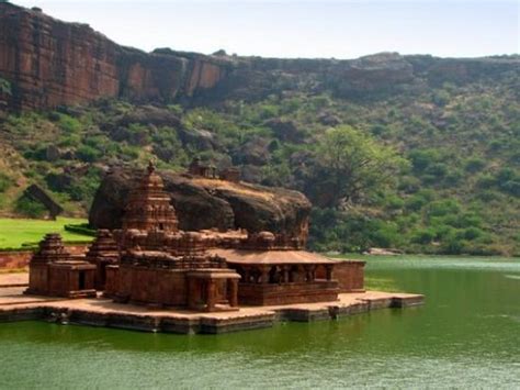 Badami caves, Karnataka – KANNADIGA WORLD