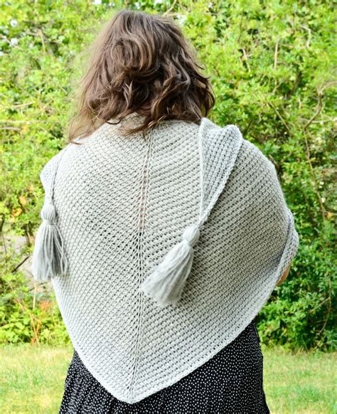 Phyllite shawl – Tunisian crochet shawl pattern – Yarnandy