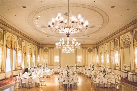 Fairmont Hotel Vancouver Wedding | Fairmont hotel vancouver, Fairmont ...