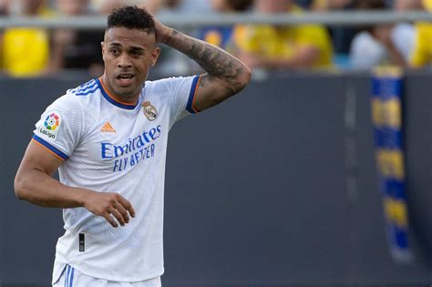 Mariano Díaz wants to leave Real Madrid - Get Spanish Football News