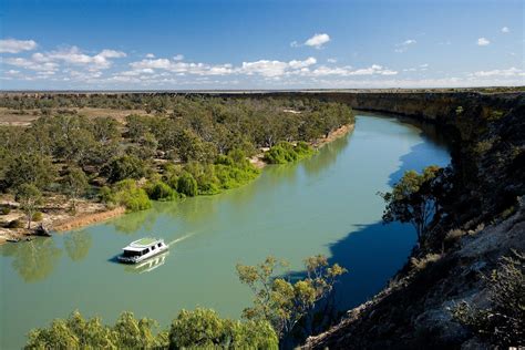 South Australia's Adventures of a Lifetime: Cruise the Murray River -- National Geographic Travel