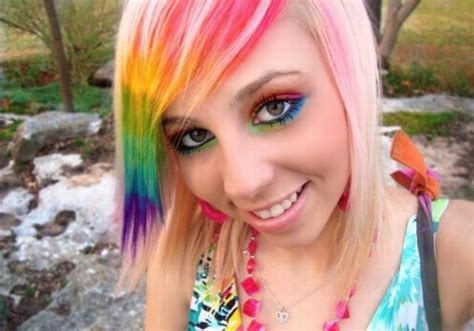 Rainbow Girl (7 pics) - Izismile.com