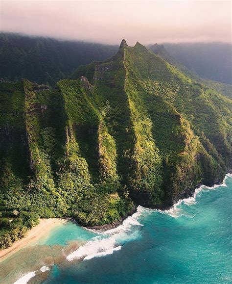 Top View of Lush Mountains in Kauai | Hawaii photography, Beautiful destinations, Beach hotels