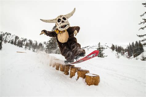 The Stash Snowboard Parks from Burton | Burton Snowboards