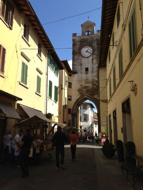 Borgo San Lorenzo | Borgo san lorenzo, Ferry building san francisco, Places