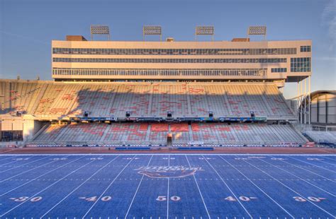 Bronco Stadium | Boise State | NanaWall