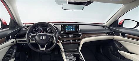 What are the 2020 Honda Accord Interior Features? | Ryan Honda of Minot