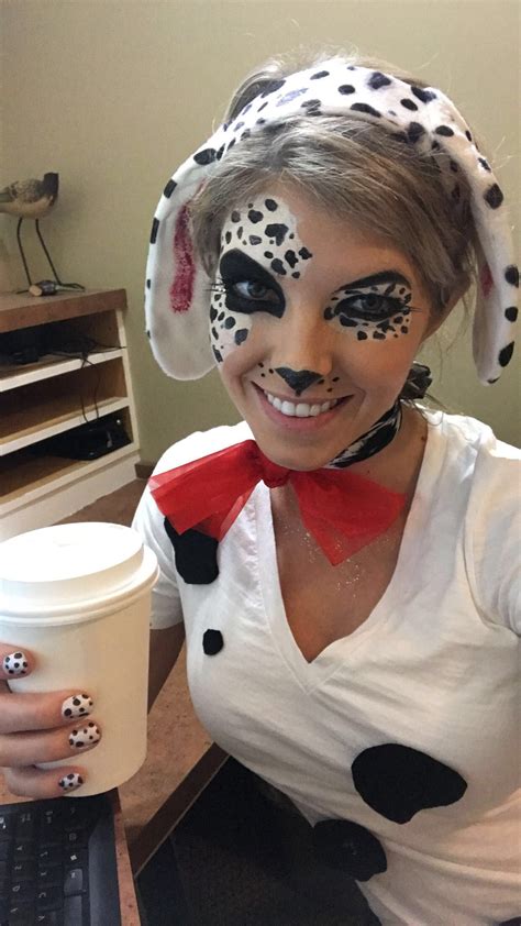 Dalmatian makeup Halloween dog cute diy easy Unique Halloween Makeup, Halloween Make-up Looks ...