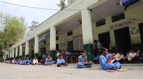 Final exams in govt schools of Punjab: On the floor, under the sun and trees | Education News ...