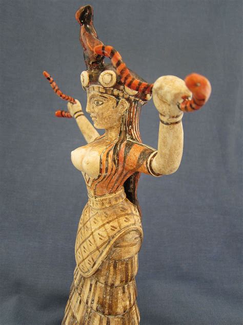 Pin by Jennifer Hz on Gifs | Minoan art, Minoan, Ancient art