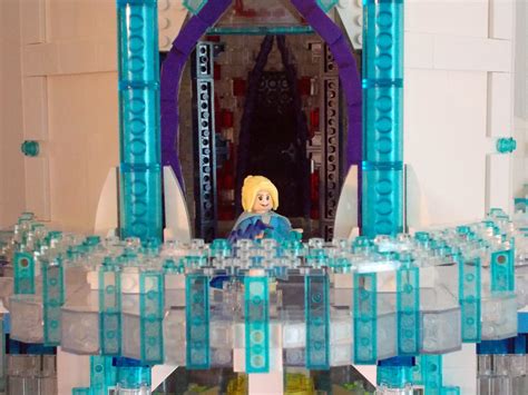 Elsa's Ice Castle from Disney's Frozen in LEGO | The Brothers Brick | The Brothers Brick