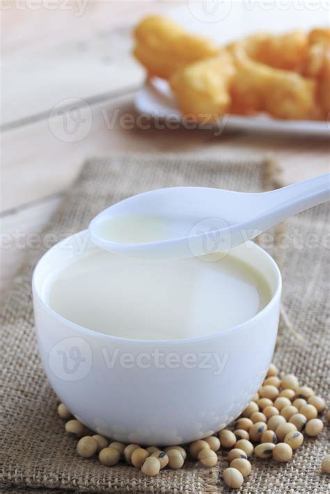 Soybean milk 802870 Stock Photo at Vecteezy