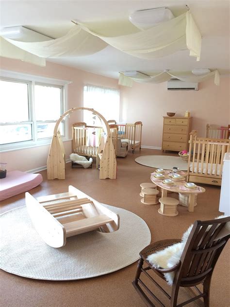 RIE nursery environment - Google Search | Infant toddler classroom, Infant classroom, Home daycare