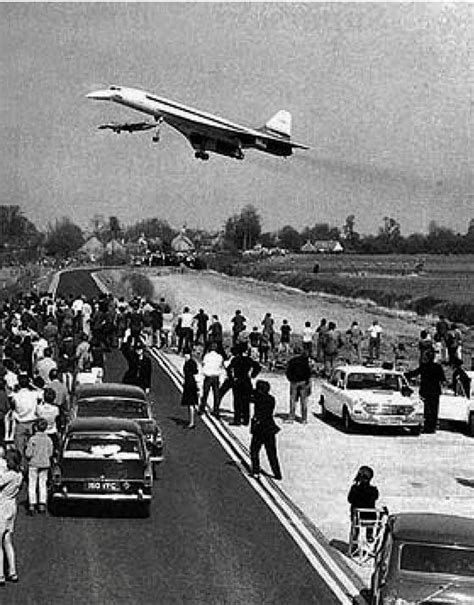 Concorde's first flight | Concorde, Aircraft, Vintage aircraft