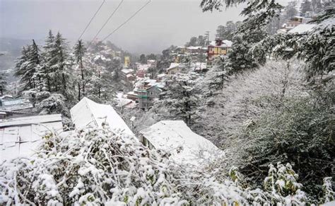 Himachal Weather: Shimla Receives Season's First Snowfall, Heavy Snow In Manali Too