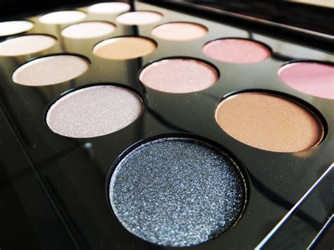 Press Preview: MAC Eye Shadow x 15 Palettes in Warm Neutral and Cool ...