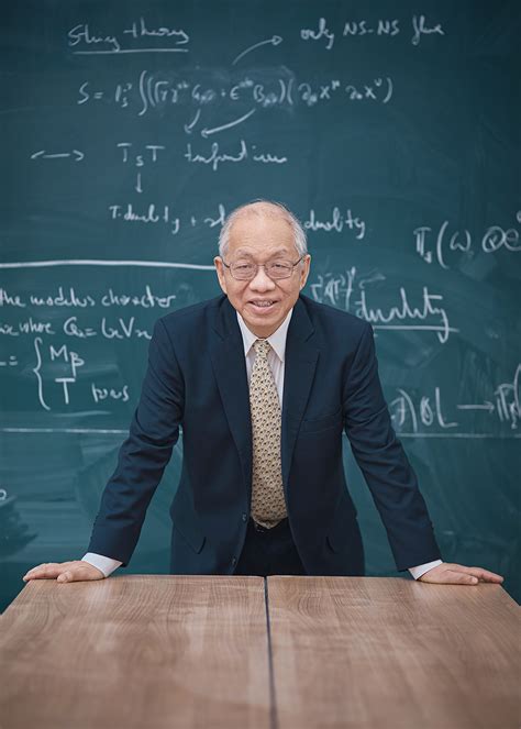 Prof. Shing-Tung Yau wins 2023 Shaw Prize in the Mathematical Sciences ...