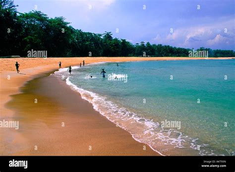 Ivory coast africa beach hi-res stock photography and images - Alamy