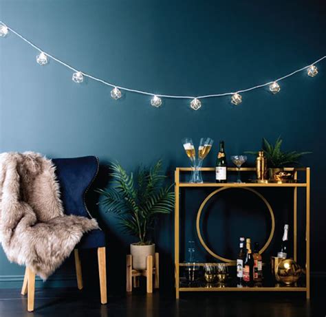 22 Chic Ways to Decorate with String Lights Indoors and Out | StyleCaster