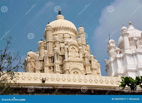 Bhuleshwar Temple, Shiva Temple With Islamic Architecture With Domes ...