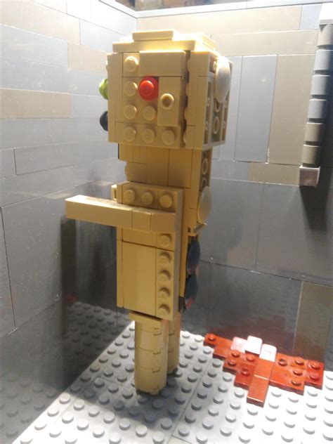 I see your Lego scp-173. and raise you mine that i made 3 years ago, tell me if you want to see ...