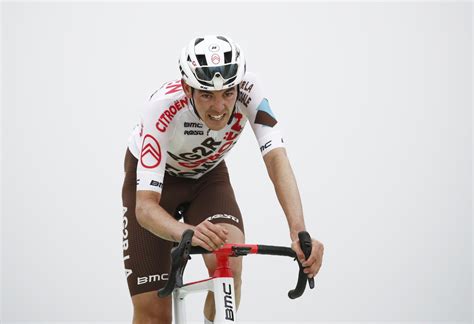 Australian O'Connor pulls out of Tour de France injured | Reuters