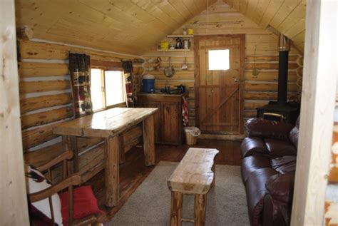 Trappers Cabin – 16 MILE CABINS