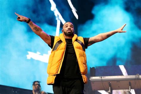 Drake Will Receive The 'Artist Of The Decade' Award | Def Pen