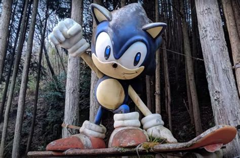 Random: Japan's Mysterious Sonic Statue Receives A Fittingly Puzzling ﻿Restoration | Nintendo Life