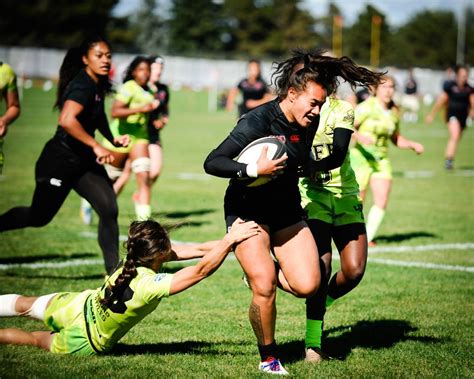 Women’s Rugby takes on BYU – The Observer