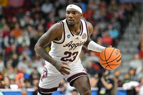 Texas A&M Aggie basketball ranked in several “way too early top 25 ...