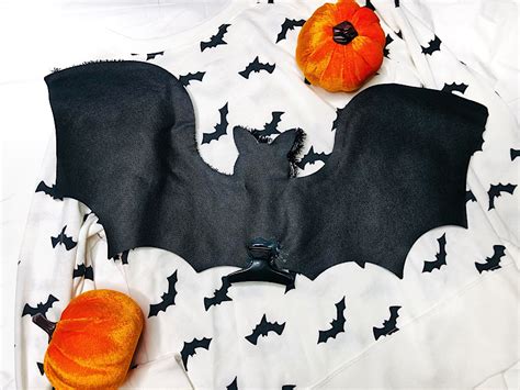 EASIEST DIY Halloween Bat Headband and Outfit Idea| Dollar Tree DIYs