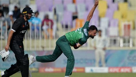 Pacer Ihsanullah makes his ODI debut against New Zealand