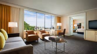 Montreal Accommodations | Guest Rooms | Omni Mont-Royal