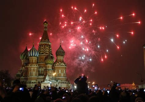 Moscow, Russia - Photos - Happy New Year! How the world celebrated the ...