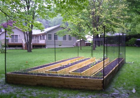 10+ Garden Fence Ideas That Truly Creative, Inspiring, and Low-cost ...