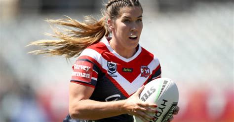 The 10 best female rugby players currently: Find out who is the best ...