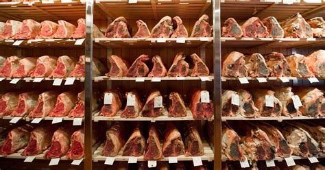 How to Dry-Age Steak: Everything to Know About Dry-Aged Steaks - Thrillist