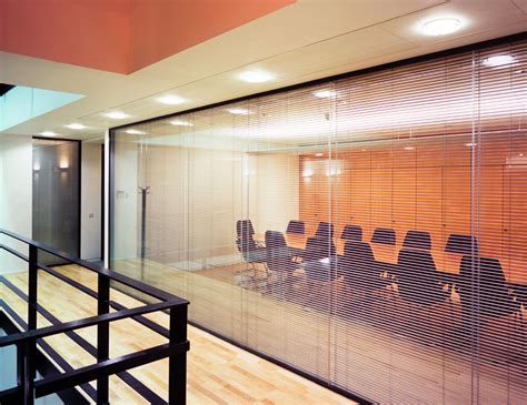 Frameless Double Glazed Glass Wall Partitions | Avanti Systems USA