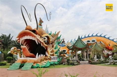 Fortune Dragon Statue - Yong Peng, Johor