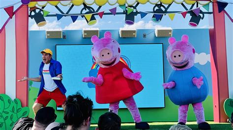 Let's Explore the BRAND NEW Peppa Pig Theme Park! - Orlando Decoded