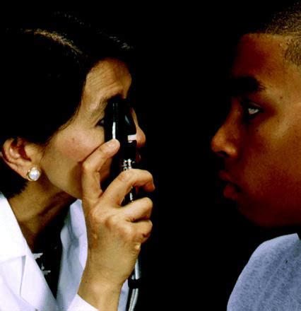 How to use an ophthalmoscope | The BMJ