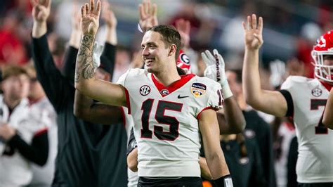 Georgia QB Carson Beck addresses concerns surrounding extravagant SUV: 'It's just a car' | True ...